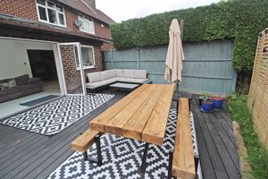 Garden/Patio Area- click for photo gallery